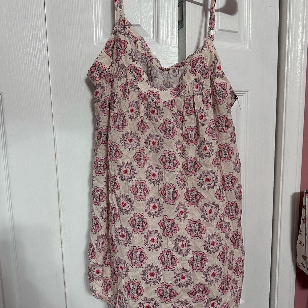 Torrid Pink and Cream Floral Top